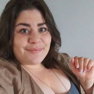 Meet your Posher, Jennie